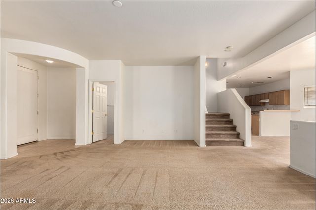 513 W BEAUTIFUL Lane, Phoenix, AZ 85041