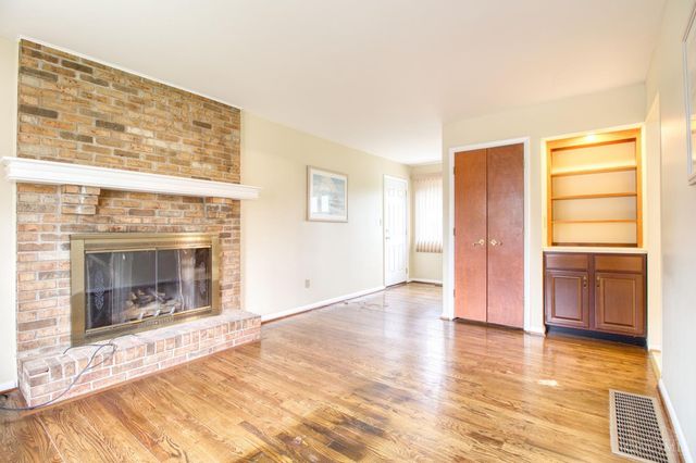 1667 Clemson Circle, Cincinnati, OH 45255