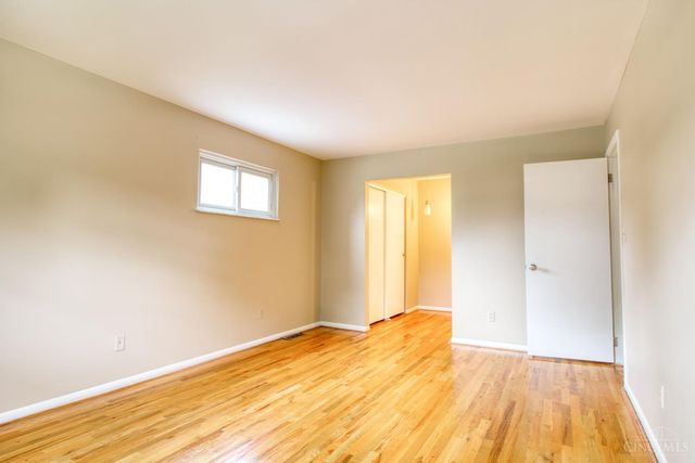 1667 Clemson Circle, Cincinnati, OH 45255