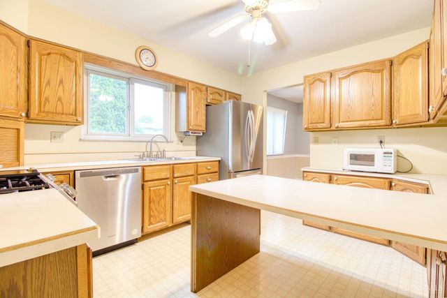 1667 Clemson Circle, Cincinnati, OH 45255