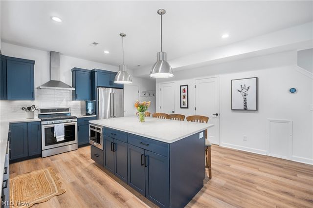 12203 Ashbury Avenue, Cleveland, OH 44106