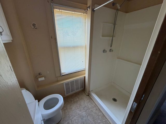 6 VINE Street, Girard, PA 16417
