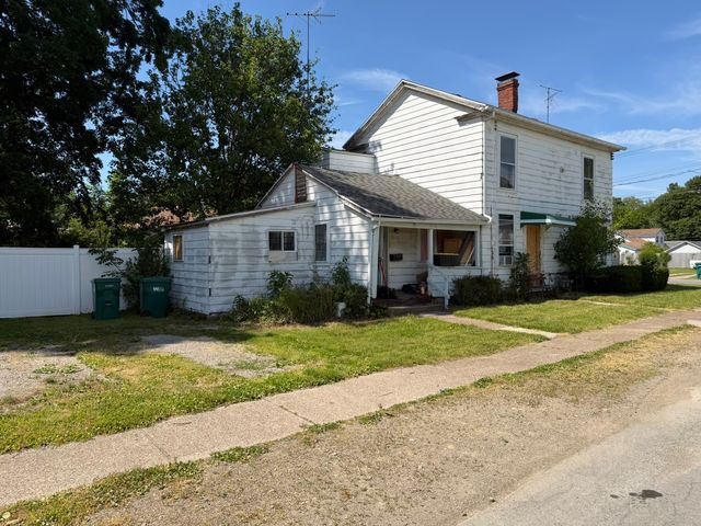 6 VINE Street, Girard, PA 16417