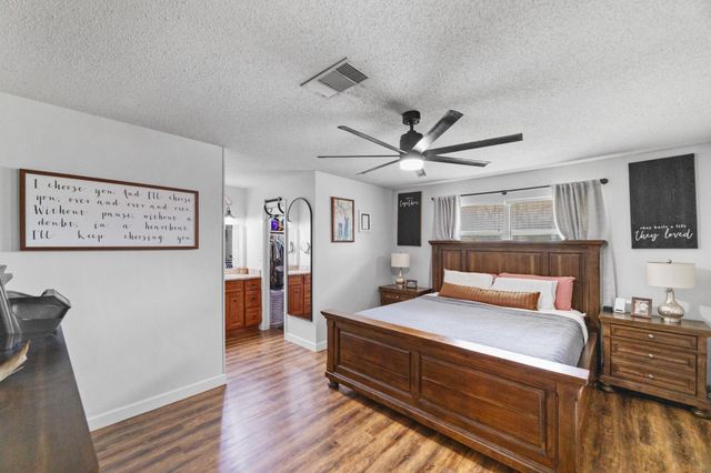 1003 Virginia Street, Edna, TX 77957