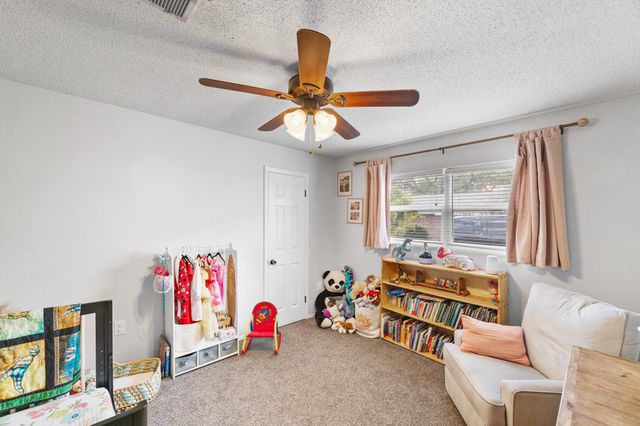 1003 Virginia Street, Edna, TX 77957