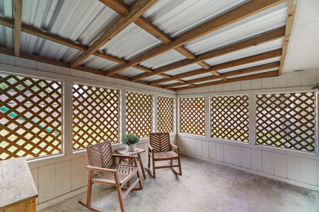 1003 Virginia Street, Edna, TX 77957