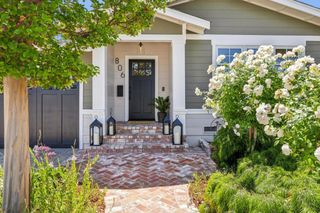 806 Fiesta Drive, San Mateo, CA 94403