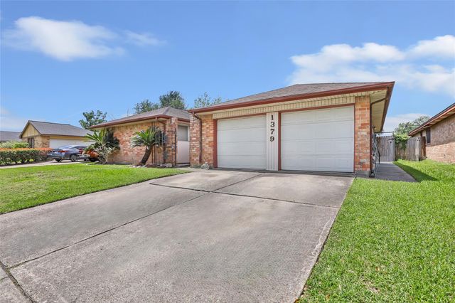 1379 Wrotham Lane, Channelview, TX 77530
