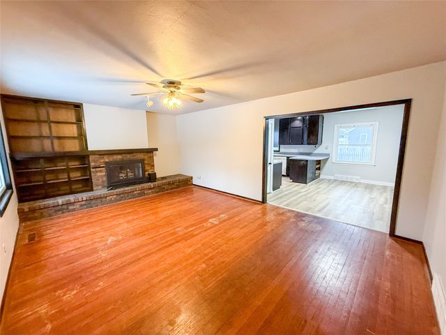 1214 Northwestern Avenue, Ames, IA 50010