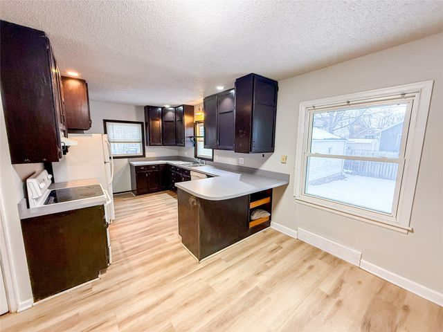 1214 Northwestern Avenue, Ames, IA 50010