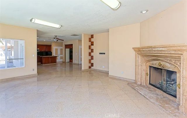 13030 Caspian, Victorville, CA 92395