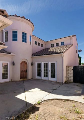 13030 Caspian, Victorville, CA 92395