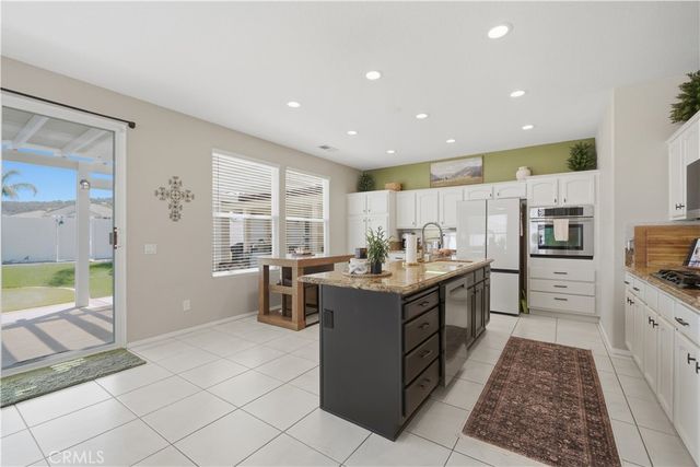 39671 Chardonnay, Murrieta, CA 92562