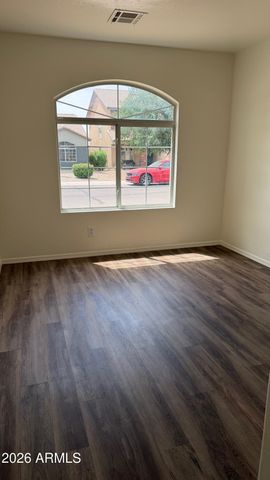 2828 W BOWKER Street, Phoenix, AZ 85041