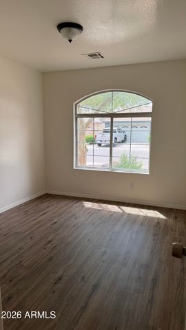 2828 W BOWKER Street, Phoenix, AZ 85041