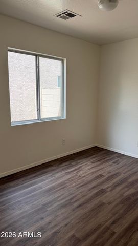 2828 W BOWKER Street, Phoenix, AZ 85041