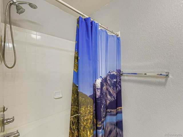 5255 Memphis St 123, Denver, CO 80239