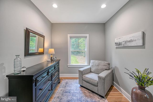 10052 FAIRVIEW RD, Partlow, VA 22534