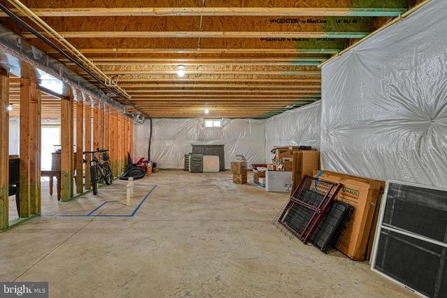 10052 FAIRVIEW RD, Partlow, VA 22534