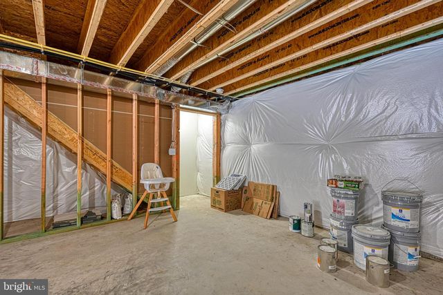 10052 FAIRVIEW RD, Partlow, VA 22534