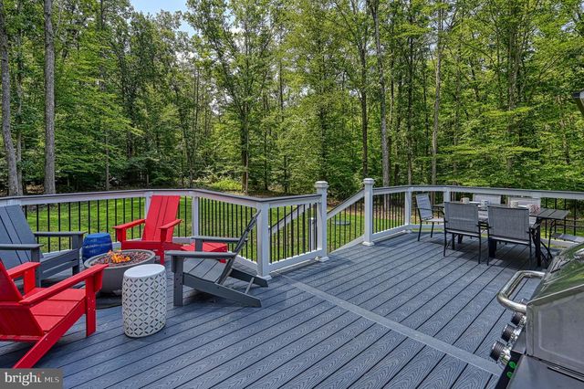 10052 FAIRVIEW RD, Partlow, VA 22534