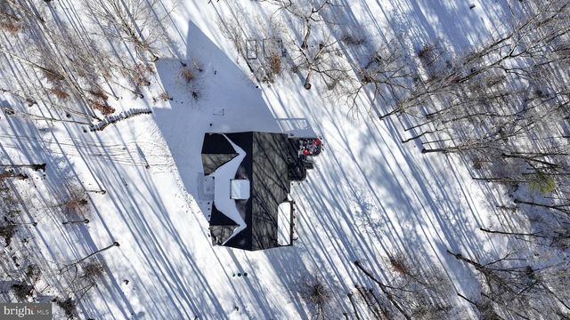 10052 FAIRVIEW RD, Partlow, VA 22534