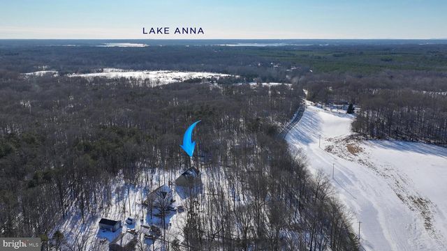 10052 FAIRVIEW RD, Partlow, VA 22534