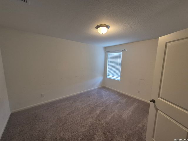 5924 Pearl Meadow, Converse, TX 78109