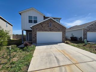 5924 Pearl Meadow, Converse, TX 78109