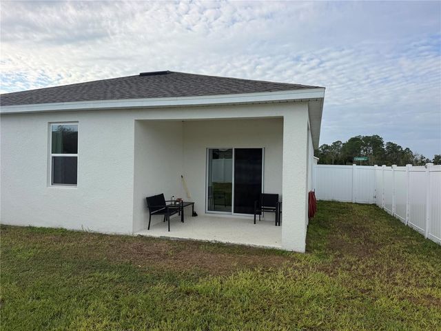 396 HELMSMAN AVENUE, Mascotte, FL 34753