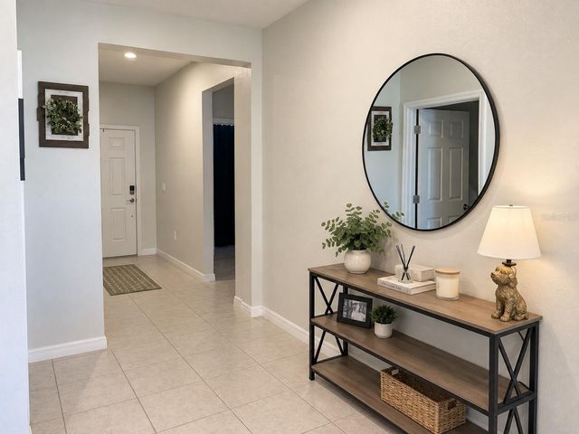 396 HELMSMAN AVENUE, Mascotte, FL 34753