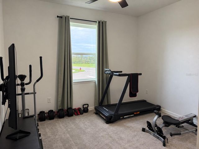 396 HELMSMAN AVENUE, Mascotte, FL 34753