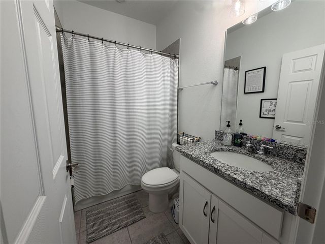396 HELMSMAN AVENUE, Mascotte, FL 34753