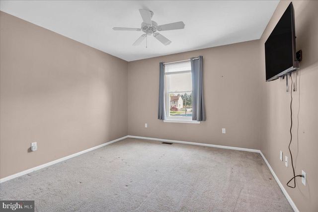 14 SHIRES WAY, Egg Harbor Township, NJ 08234