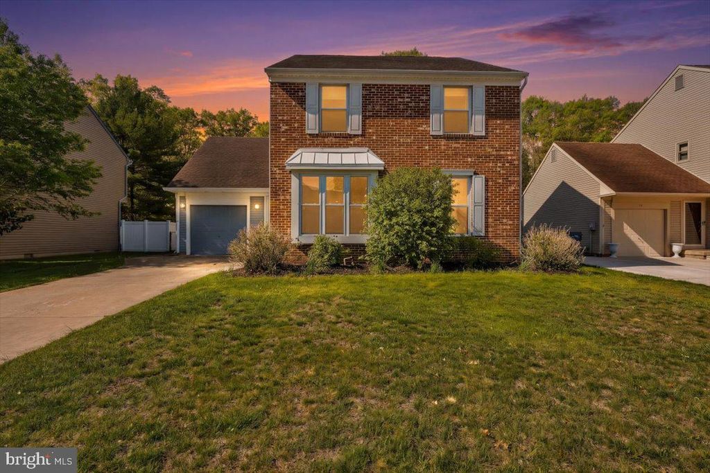 14 SHIRES WAY, Egg Harbor Township, NJ 08234