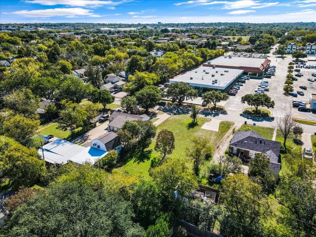3512 W Biddison Street, Fort Worth, TX 76109