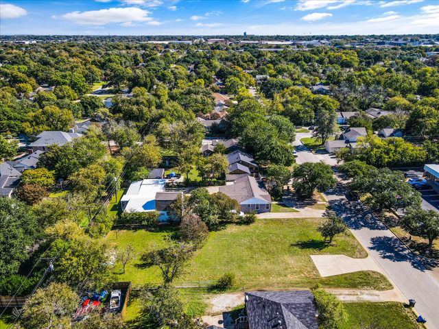 3512 W Biddison Street, Fort Worth, TX 76109