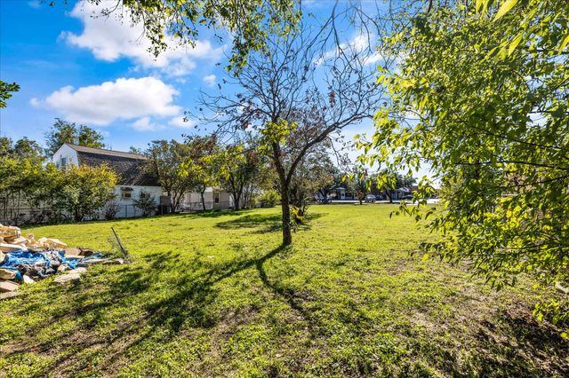 3512 W Biddison Street, Fort Worth, TX 76109