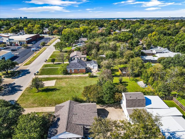3512 W Biddison Street, Fort Worth, TX 76109