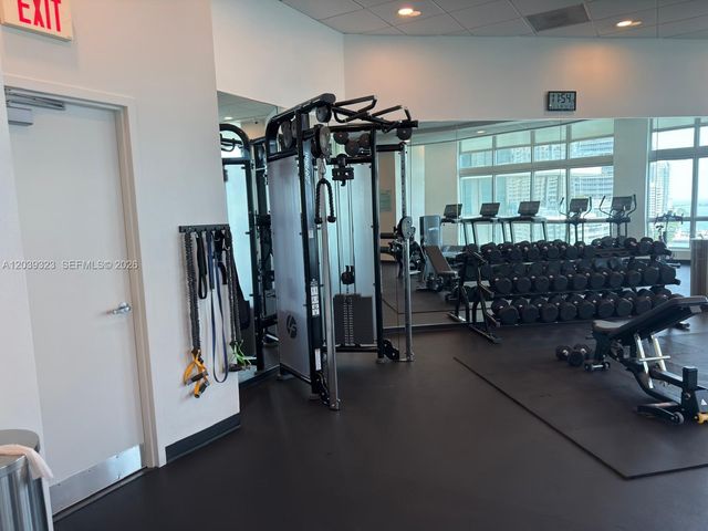300 S Biscayne Boulevard T3703, Miami, FL 33131