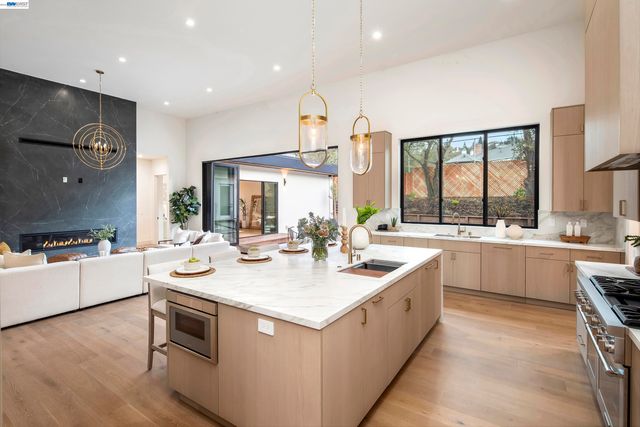 428 Marian Lane, Danville, CA 94526