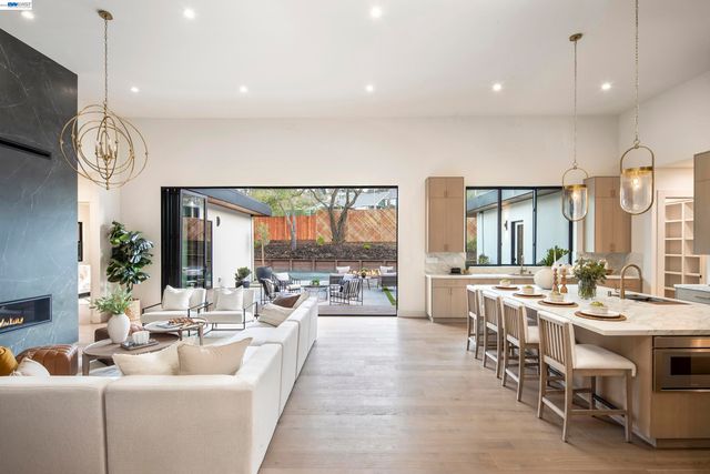 428 Marian Lane, Danville, CA 94526