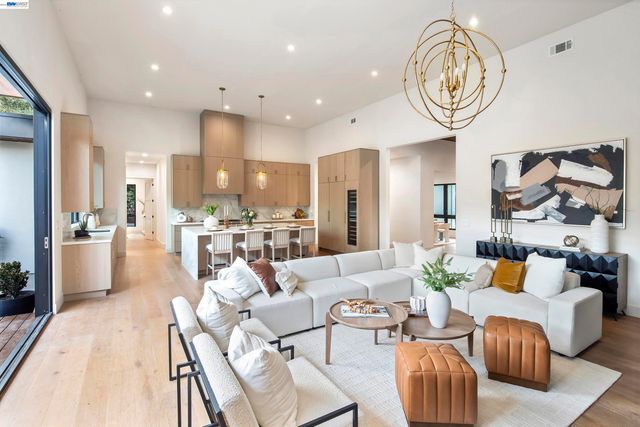 428 Marian Lane, Danville, CA 94526