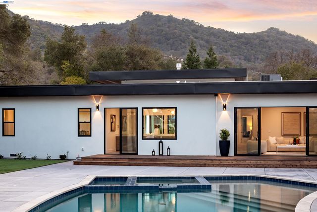 428 Marian Lane, Danville, CA 94526