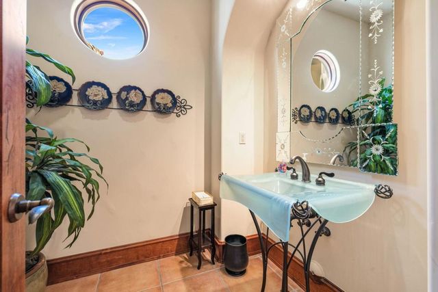 42430 Castle Harbor Court, Bermuda Dunes, CA 92203