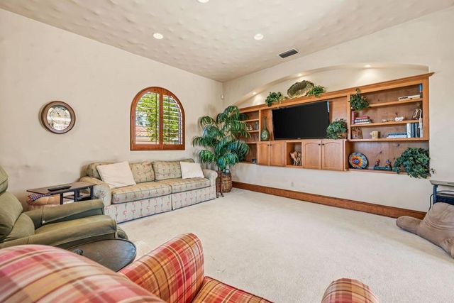 42430 Castle Harbor Court, Bermuda Dunes, CA 92203