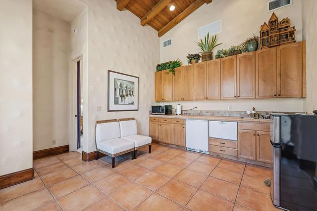 42430 Castle Harbor Court, Bermuda Dunes, CA 92203