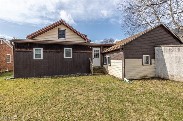 145 Pearl Street, Amherst, OH 44001