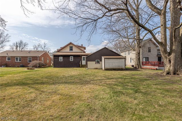 145 Pearl Street, Amherst, OH 44001