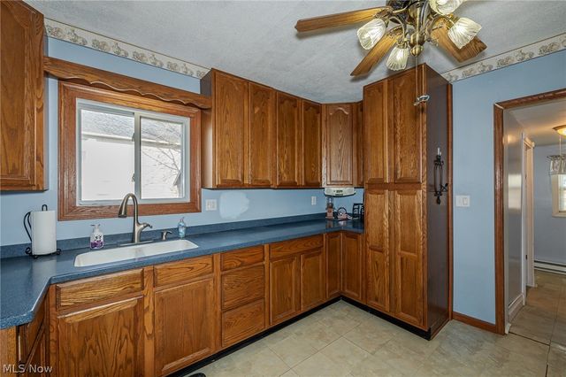 145 Pearl Street, Amherst, OH 44001